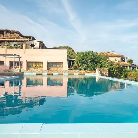 Giotto In Sardegna With Shared Pool *