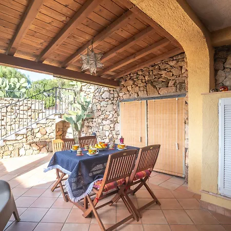 Giotto In Sardegna With Shared Pool Marinella (Sardinia)